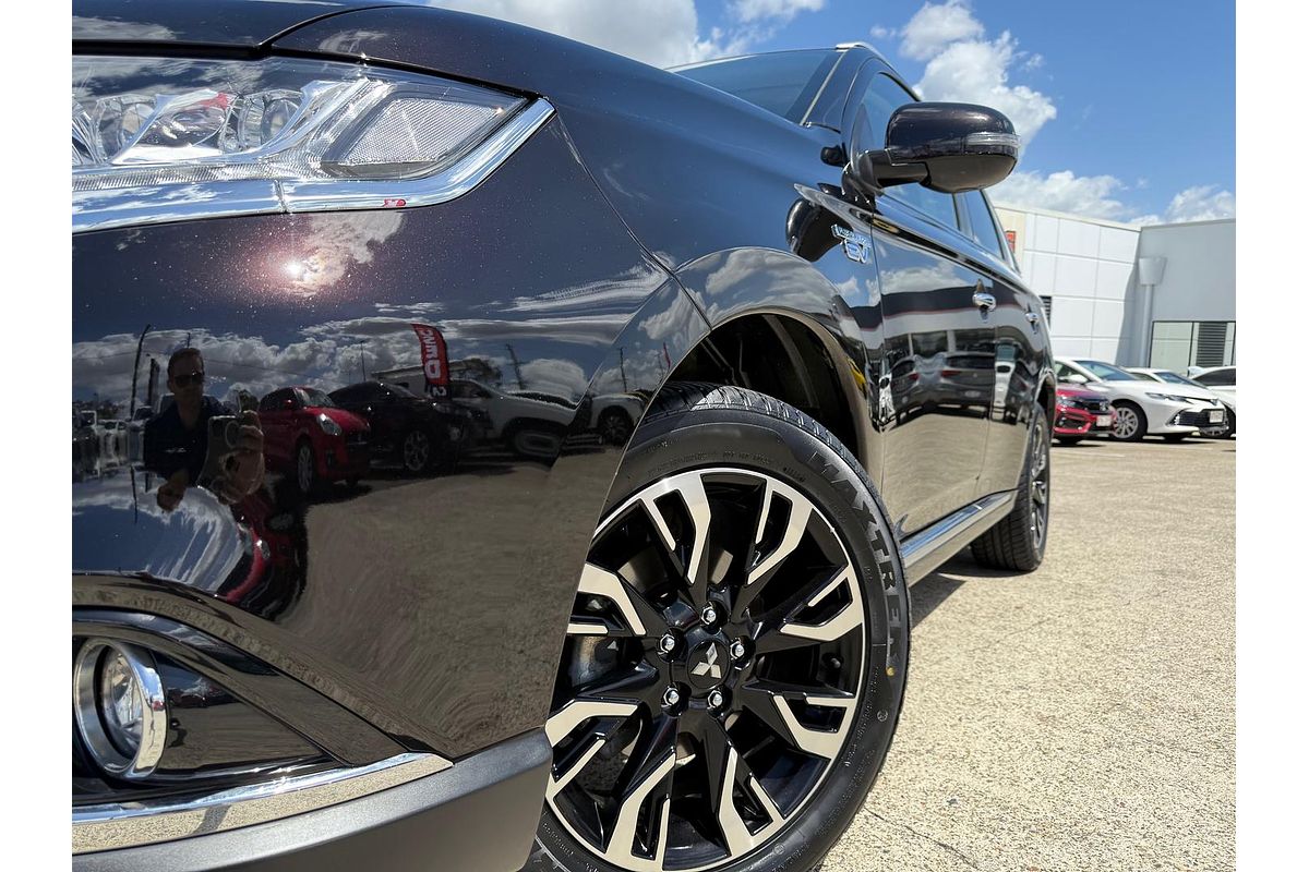 2017 Mitsubishi Outlander PHEV LS ZK