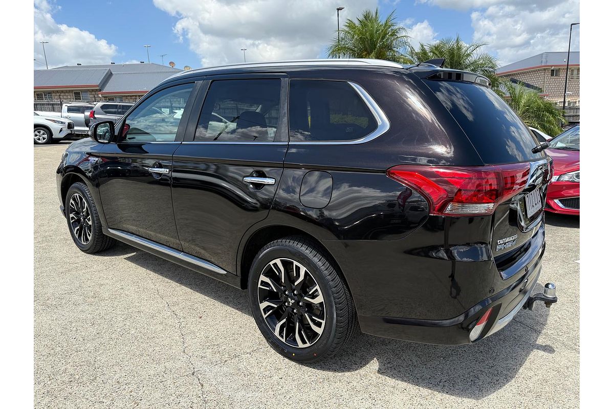 2017 Mitsubishi Outlander PHEV LS ZK