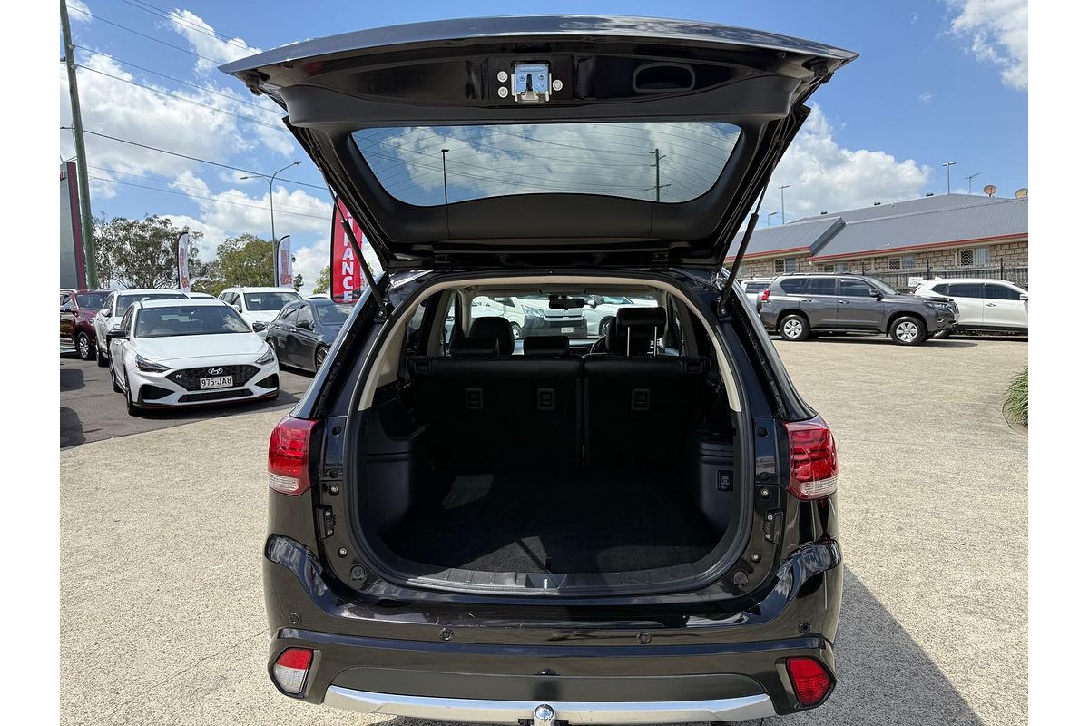 2017 Mitsubishi Outlander PHEV LS ZK
