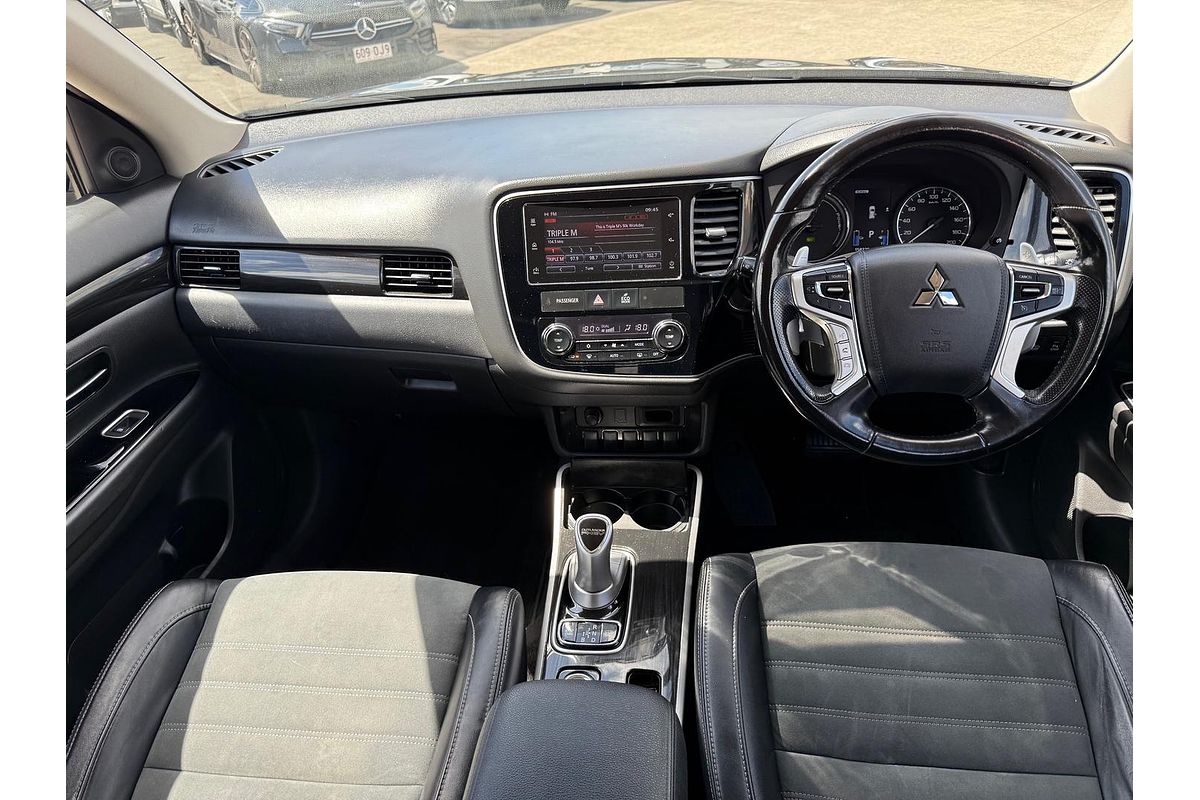 2017 Mitsubishi Outlander PHEV LS ZK