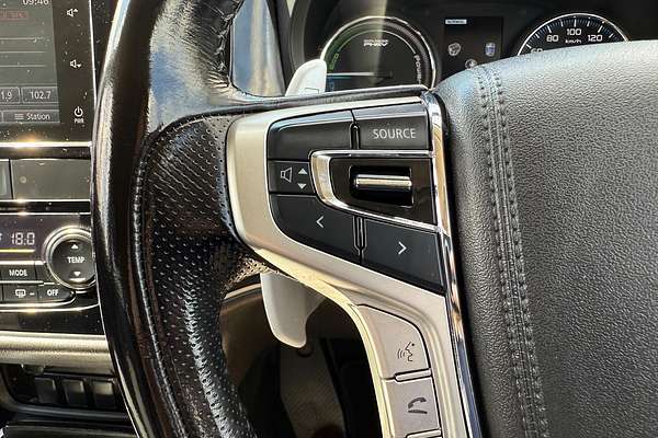 2017 Mitsubishi Outlander PHEV LS ZK