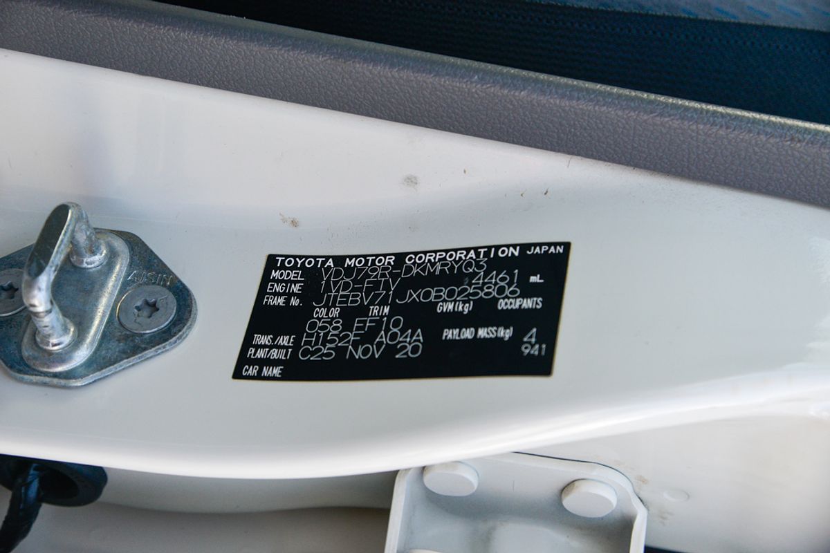 2020 Toyota Landcruiser GXL VDJ79R