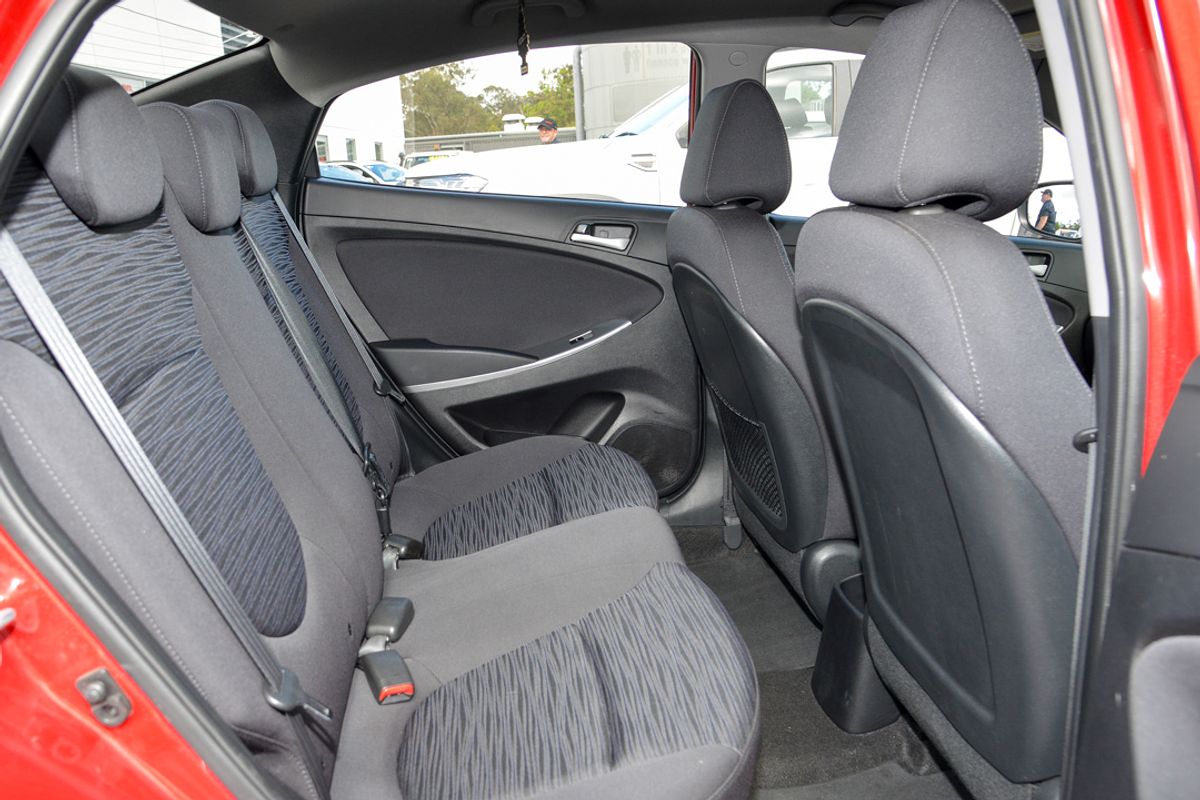 2018 Hyundai Accent Sport RB6