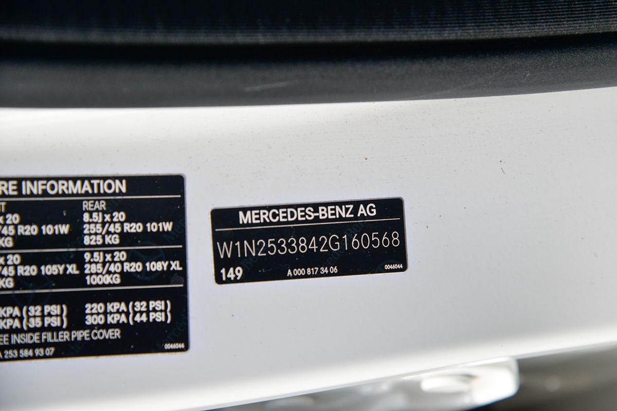 2023 Mercedes-Benz GLC-Class GLC300 C253