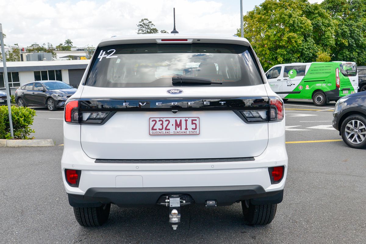 2024 Ford Everest Ambiente 2.0L