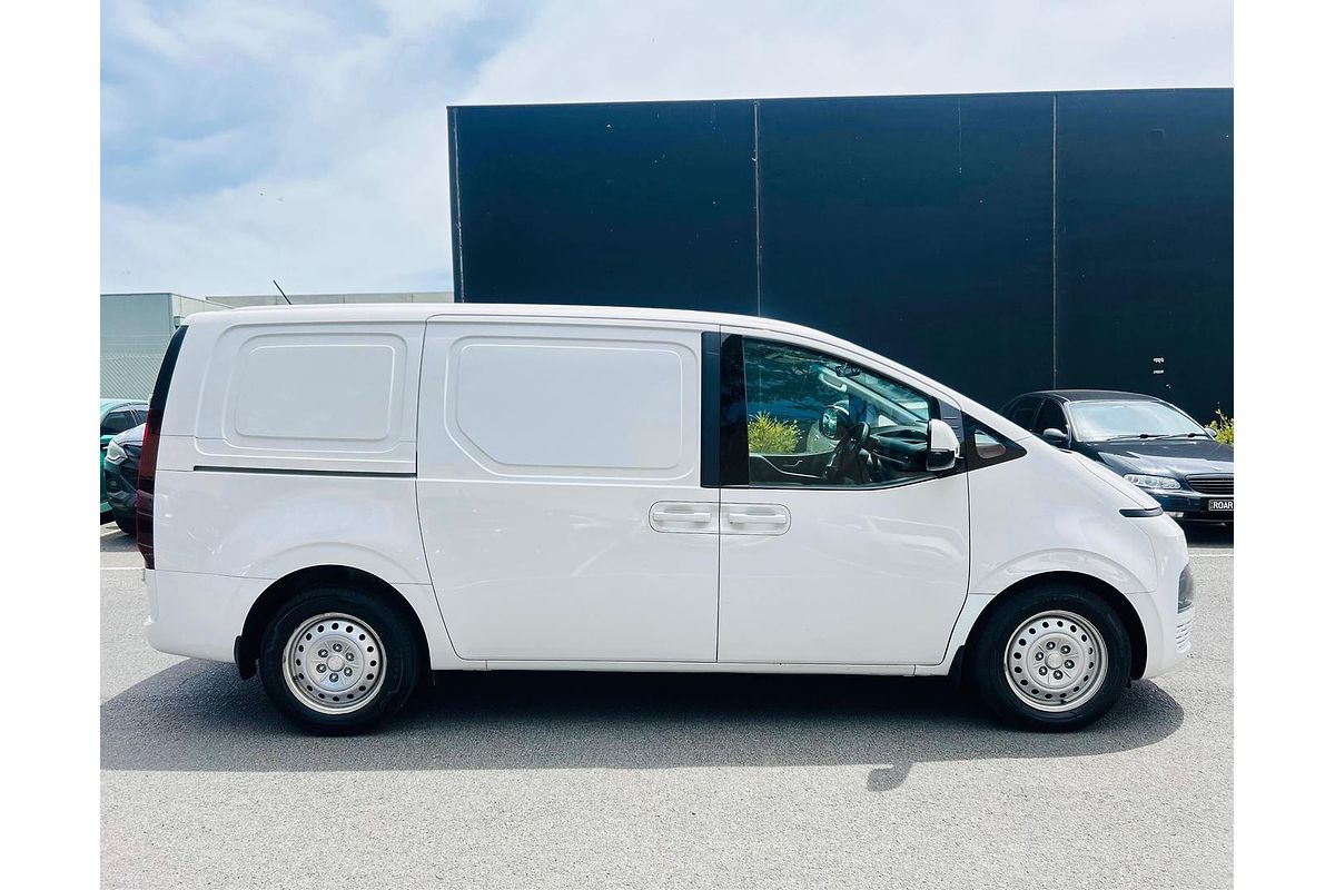 2024 Hyundai STARIA LOAD US4.V3