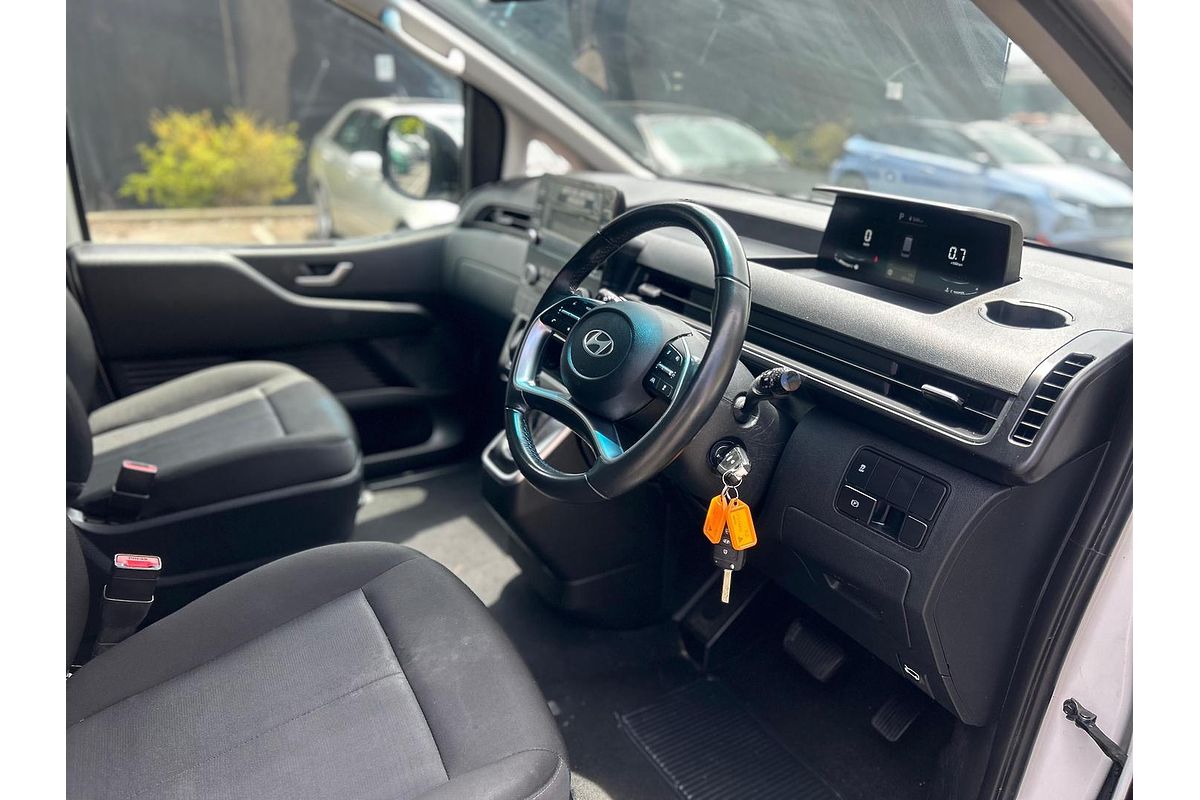 2024 Hyundai STARIA LOAD US4.V3