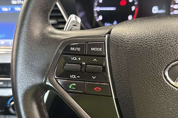 2017 Hyundai Sonata Premium LF3