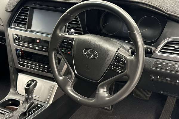 2017 Hyundai Sonata Premium LF3