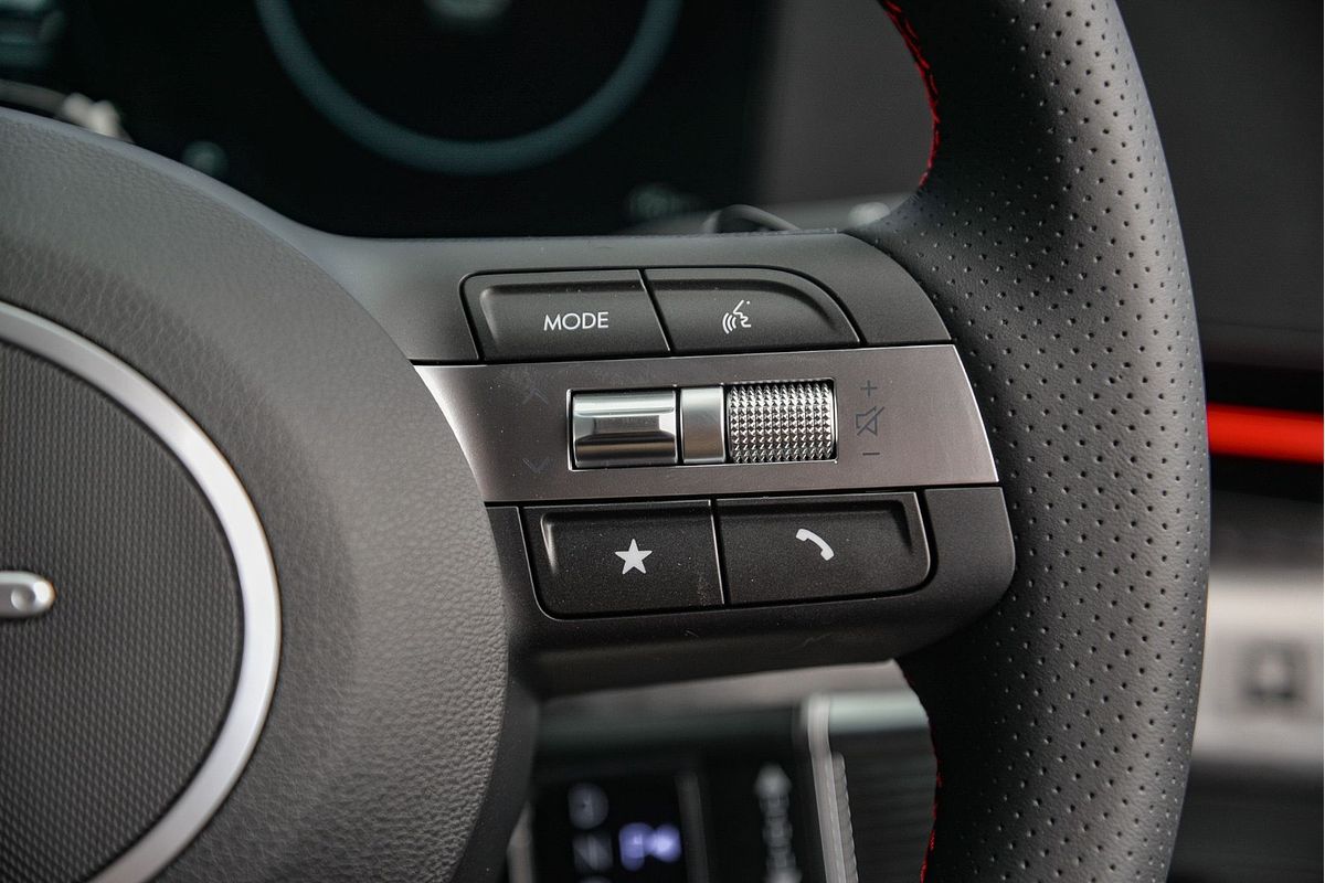 2025 Hyundai Kona Elite N Line SX2.V3