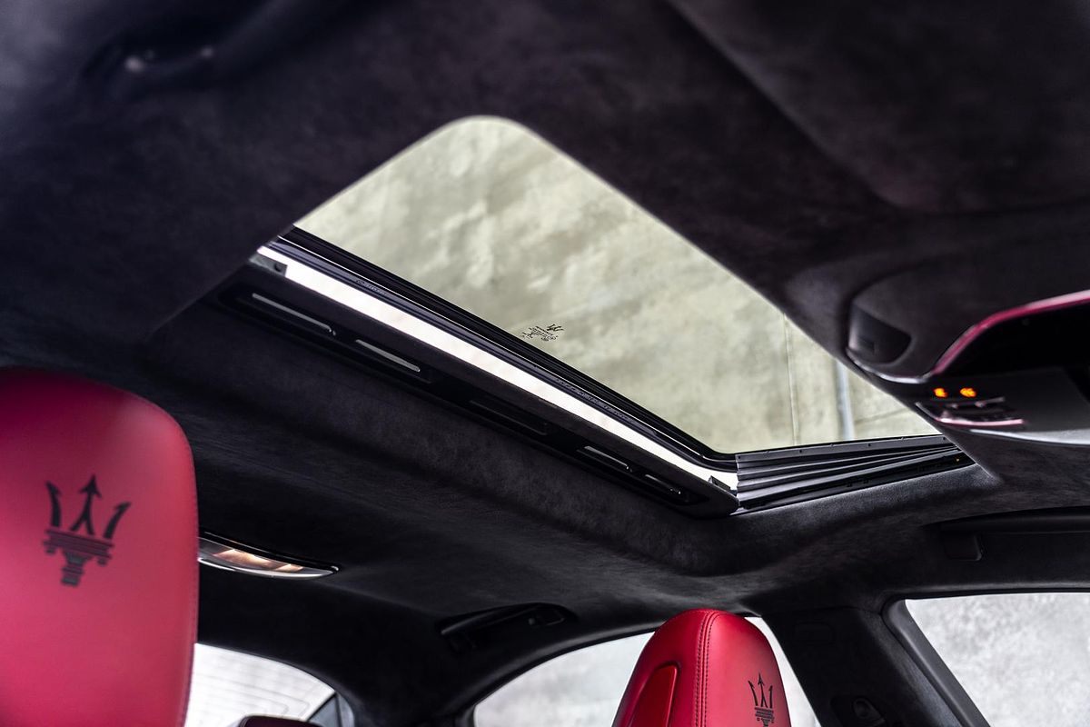 2020 Maserati Ghibli S GranSport M157