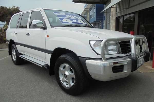 2002 Toyota Landcruiser GXL HDJ100R