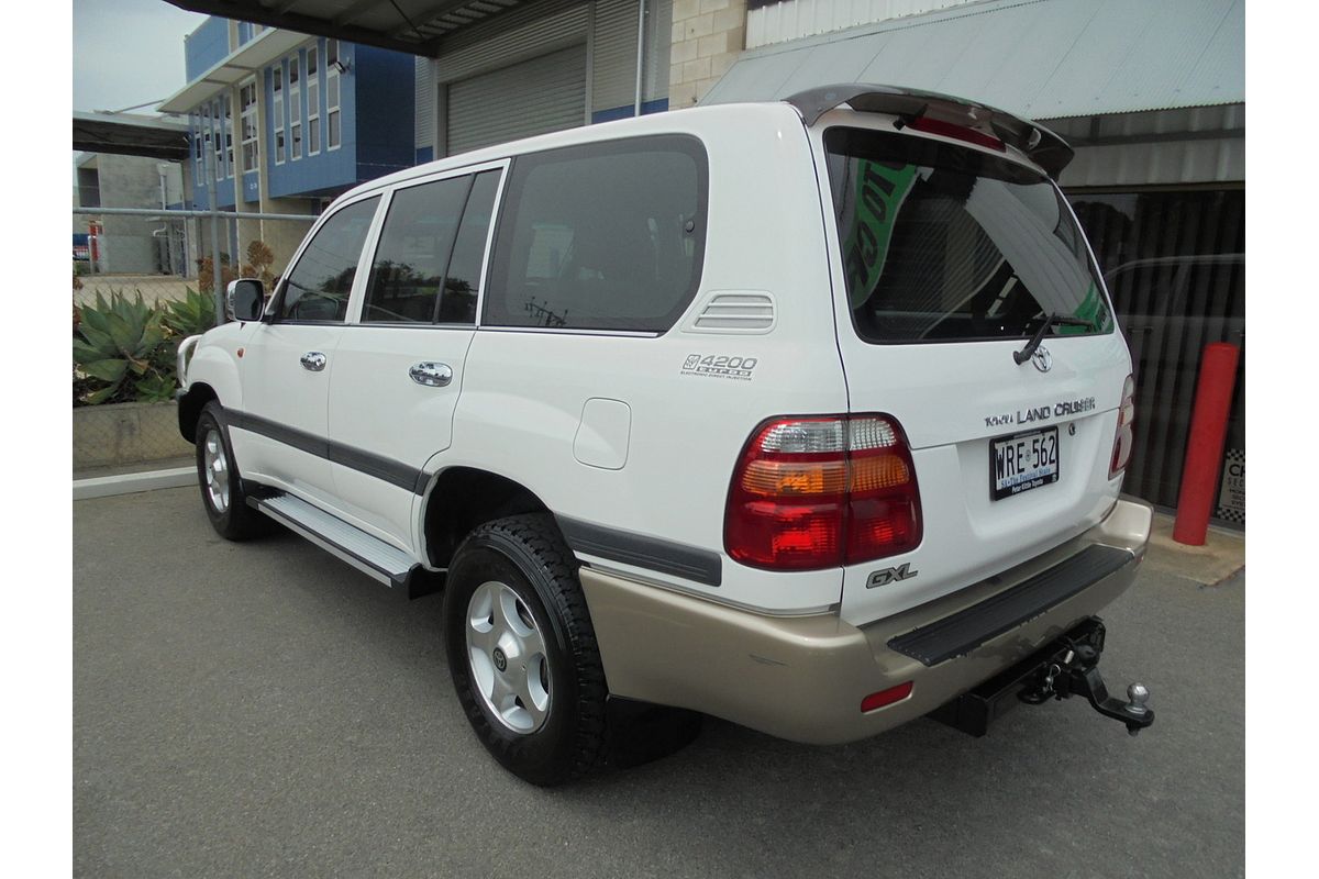 2002 Toyota Landcruiser GXL HDJ100R