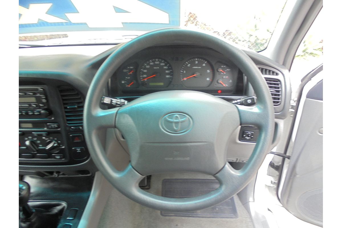 2002 Toyota Landcruiser GXL HDJ100R
