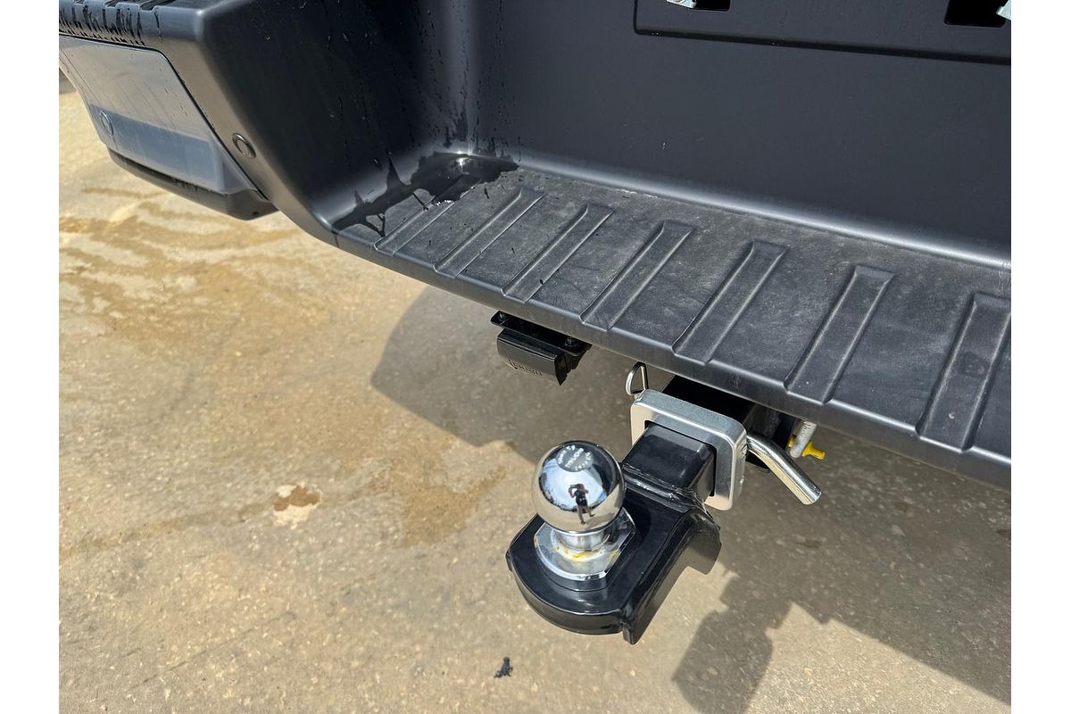 2025 Isuzu D-MAX X-TERRAIN 4X4