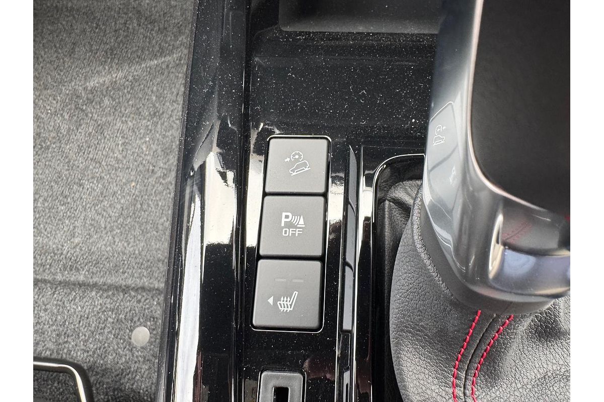 2025 Isuzu D-MAX X-TERRAIN 4X4