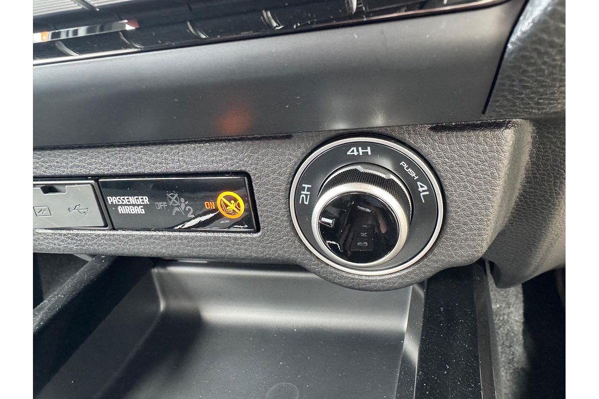 2025 Isuzu D-MAX X-TERRAIN 4X4