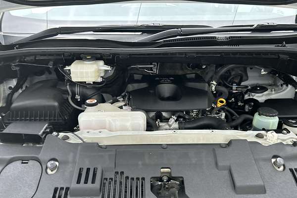 2022 Toyota Hiace GDH300R LWB