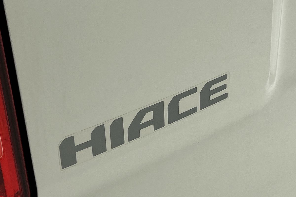 2022 Toyota Hiace GDH300R LWB