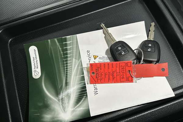 2022 Toyota Hiace GDH300R LWB