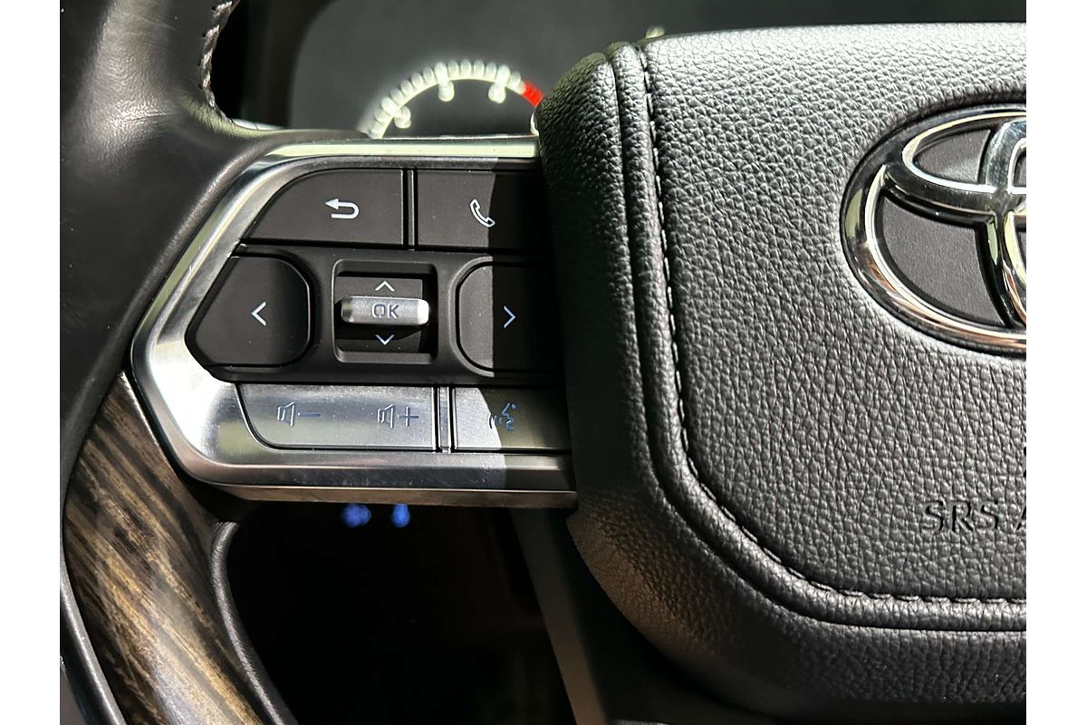 2022 Toyota Landcruiser VX FJA300R