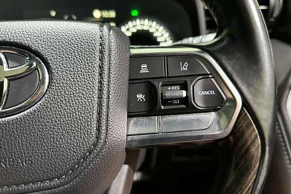 2022 Toyota Landcruiser VX FJA300R