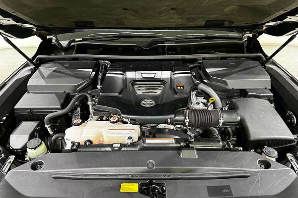 2022 Toyota Landcruiser VX FJA300R