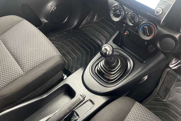 2022 Toyota Hilux Workmate TGN121R Rear Wheel Drive thumb-15