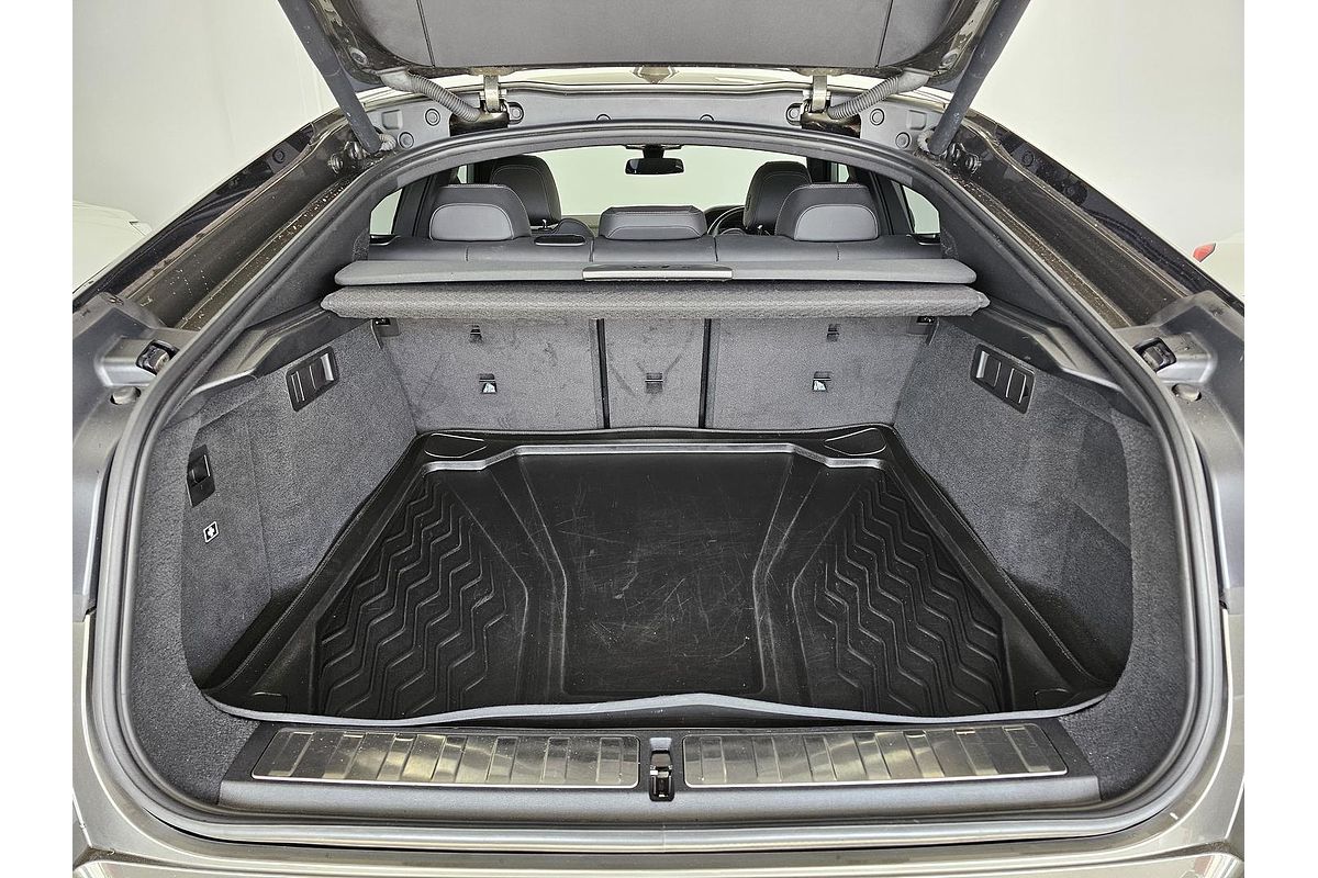 2021 BMW X6 xDrive30d M Sport G06