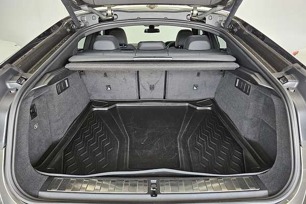 2021 BMW X6 xDrive30d M Sport G06