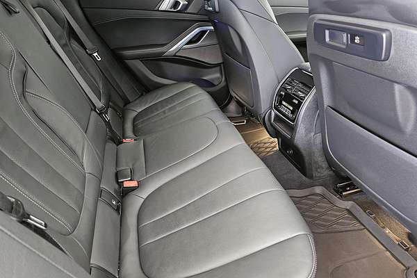 2021 BMW X6 xDrive30d M Sport G06