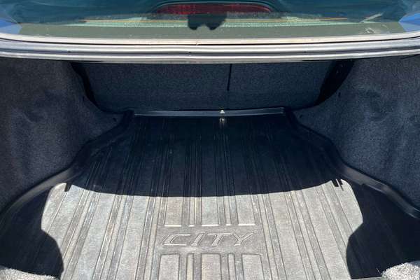 2010 Honda City VTi-L GM