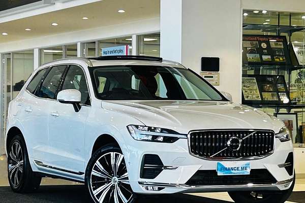 2023 Volvo XC60 Ultimate B5 Bright
