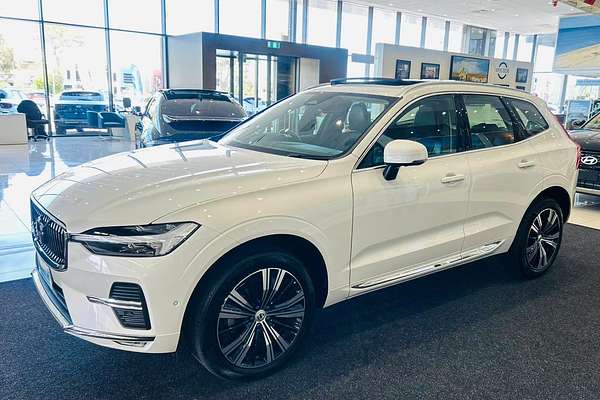 2023 Volvo XC60 Ultimate B5 Bright