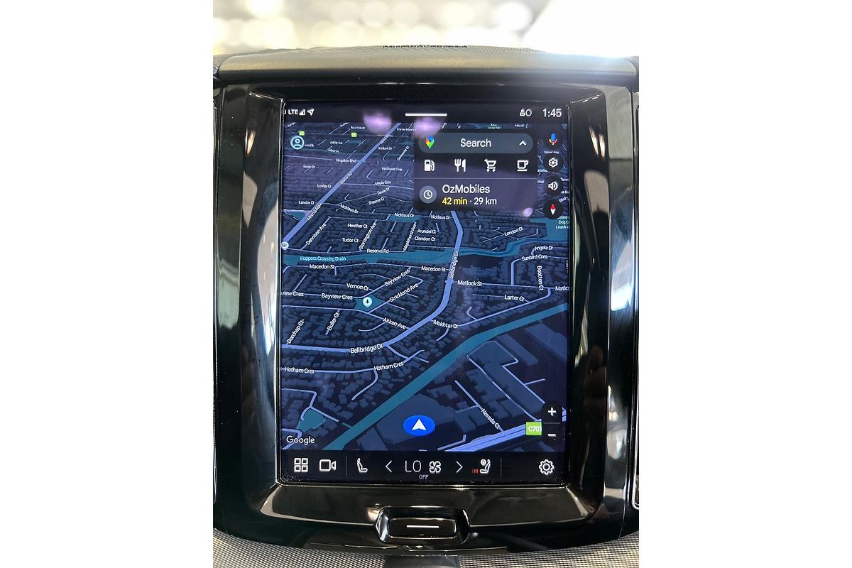 2023 Volvo XC60 Ultimate B5 Bright