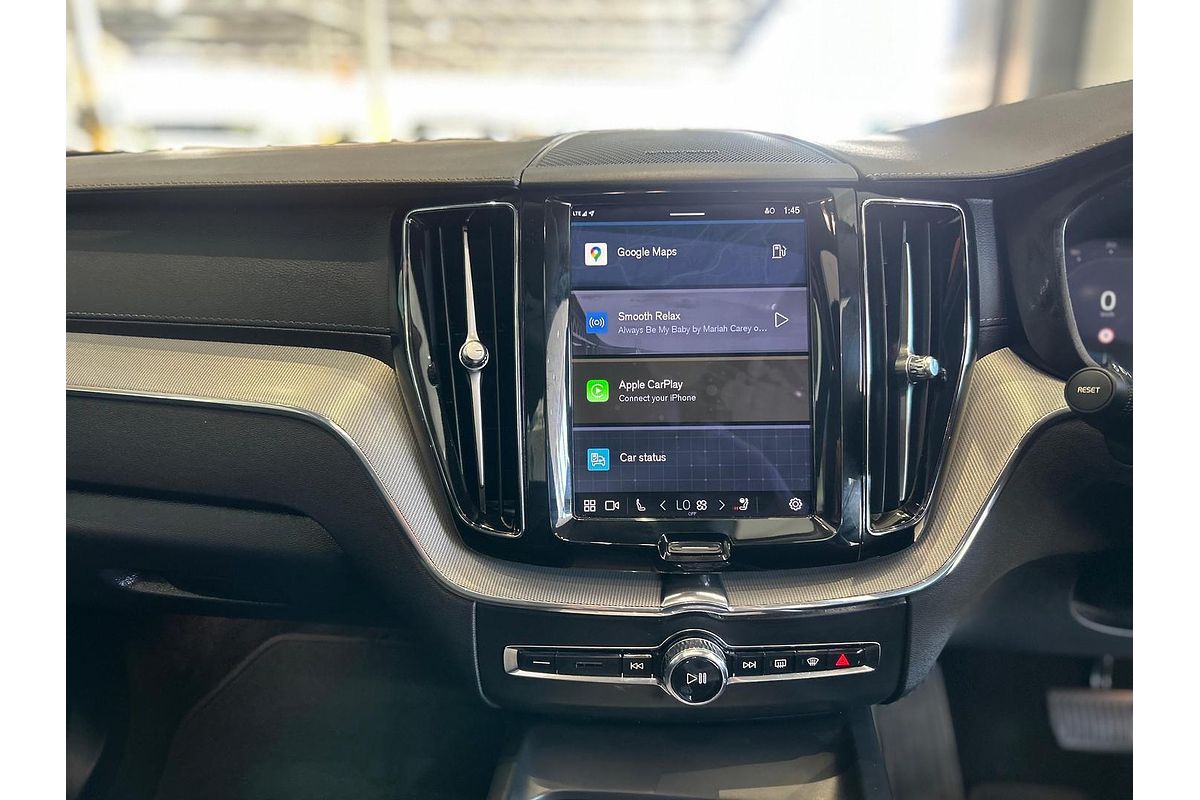 2023 Volvo XC60 Ultimate B5 Bright