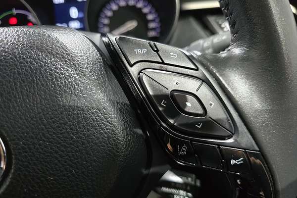 2022 Toyota C-HR Koba ZYX10R