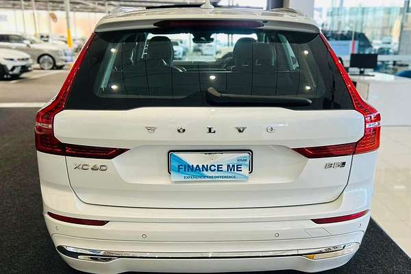 2023 Volvo XC60 Ultimate B5 Bright