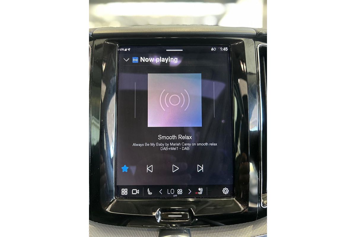 2023 Volvo XC60 Ultimate B5 Bright