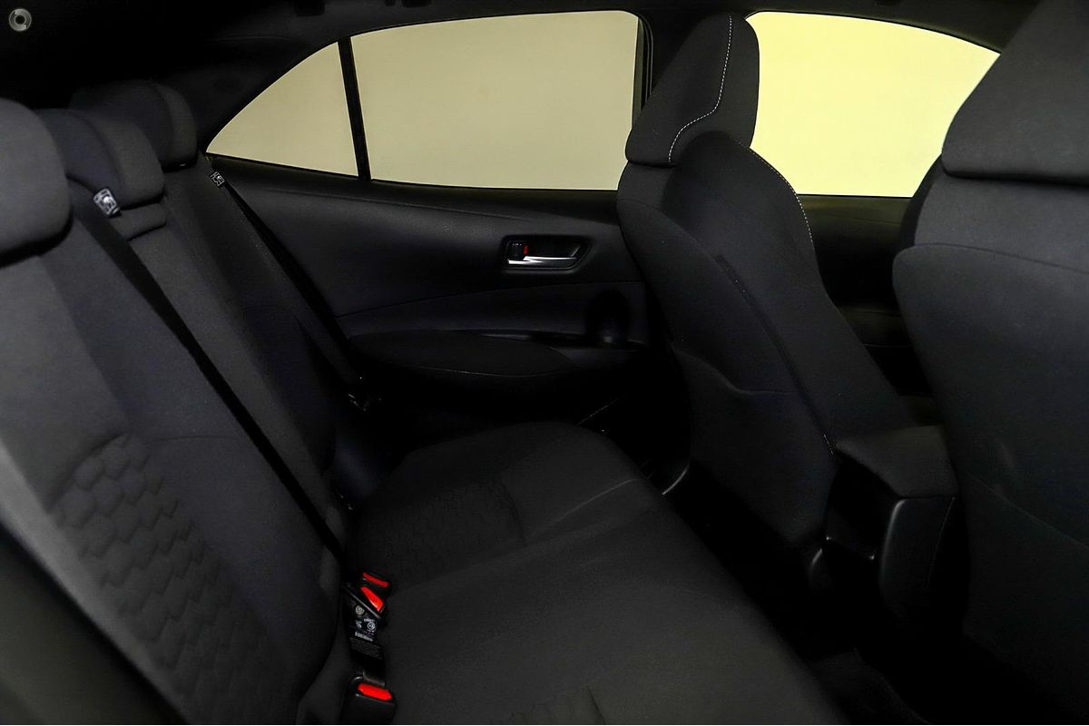 2019 Toyota Corolla SX Hybrid ZWE211R