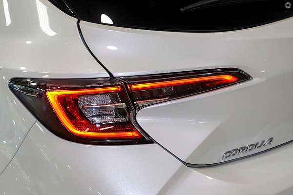 2019 Toyota Corolla SX Hybrid ZWE211R