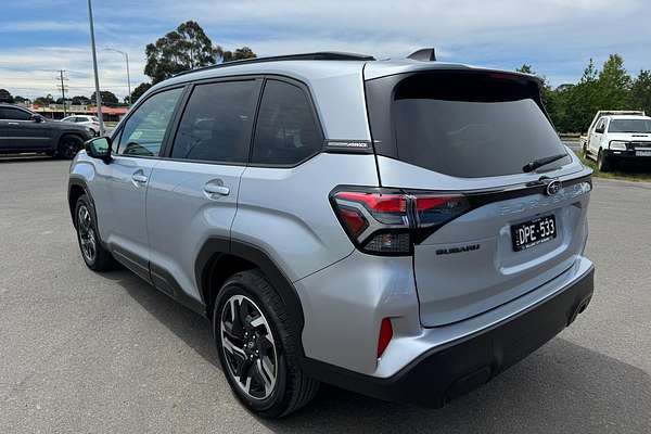 2025 Subaru Forester Touring S6