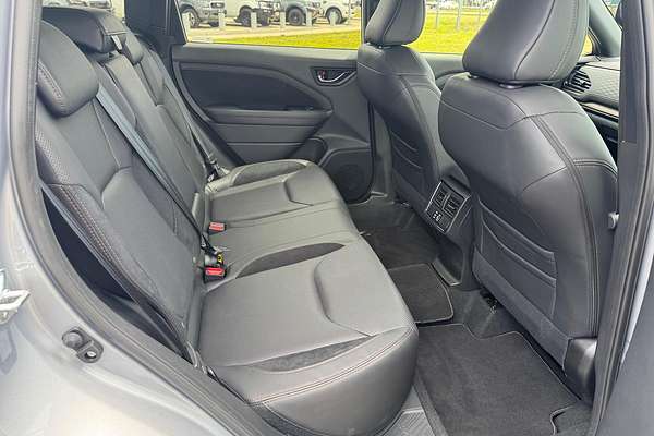 2025 Subaru Forester Touring S6