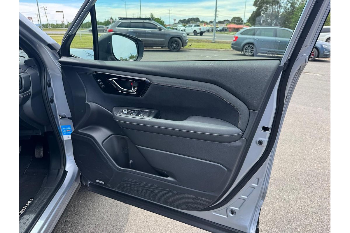 2025 Subaru Forester Touring S6