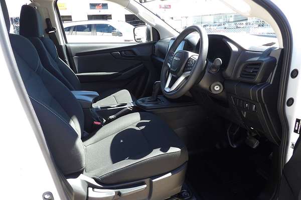 2025 Isuzu D-MAX SX 4X4