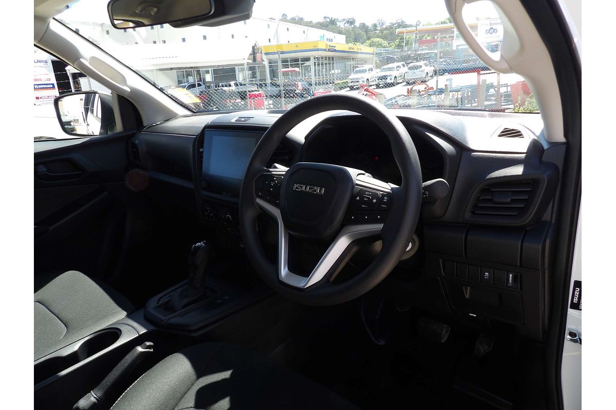 2025 Isuzu D-MAX SX 4X4