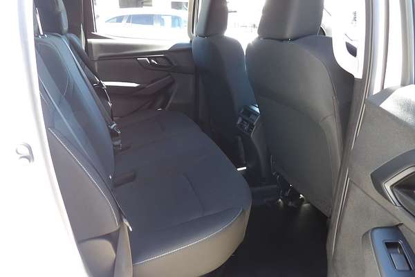 2025 Isuzu D-MAX SX 4X4