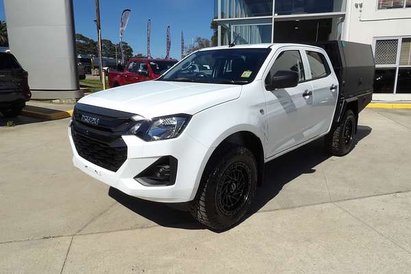 2025 Isuzu D-MAX SX 4X4