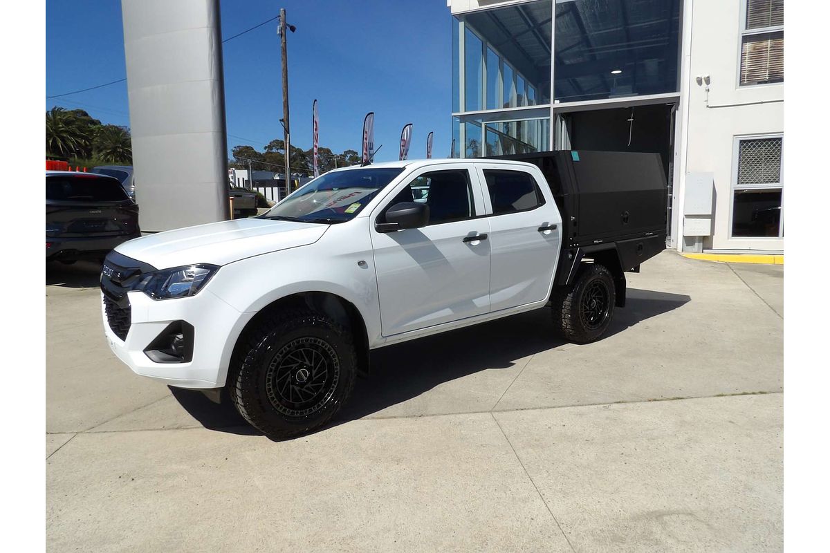 2025 Isuzu D-MAX SX 4X4