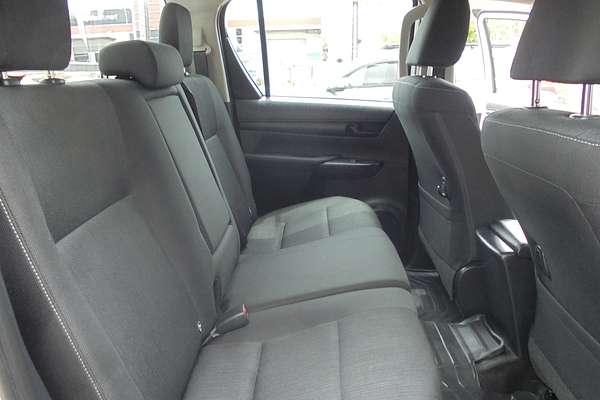 2022 Toyota Hilux SR GUN126R 4X4